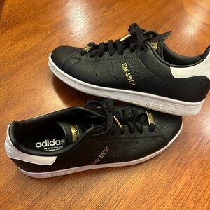 Rare 2020 Adidas x Stan Smith Men’s Black/Gold Sneaker Shoe Size 10 EH1476